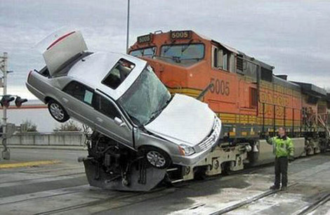 ACCIDENTE DE TRAFICO EN TREN